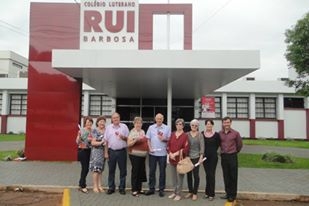 Alunos e professores da primeira turma de formandos do Ginásio Evangélico Ruy Barbosa