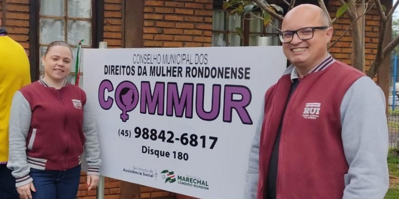 Diretor Cleudimar Robeson Wullf e Secretária Escolar, Aline Roberta Kreich Bieger